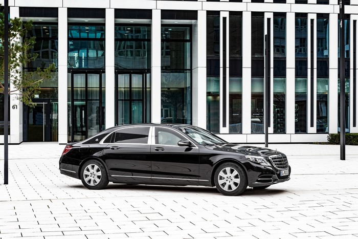4K Mercedes-Benz X222 Maybach S-Class