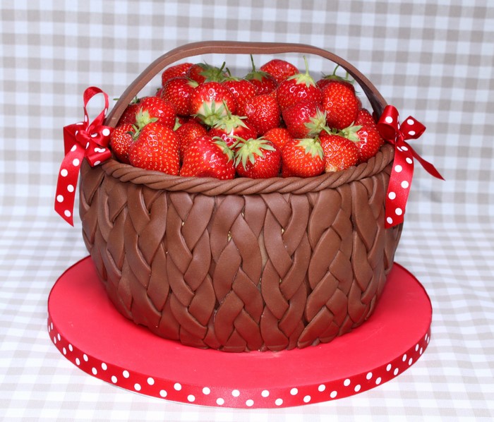 Chocolate wicker basket cake with strawberries