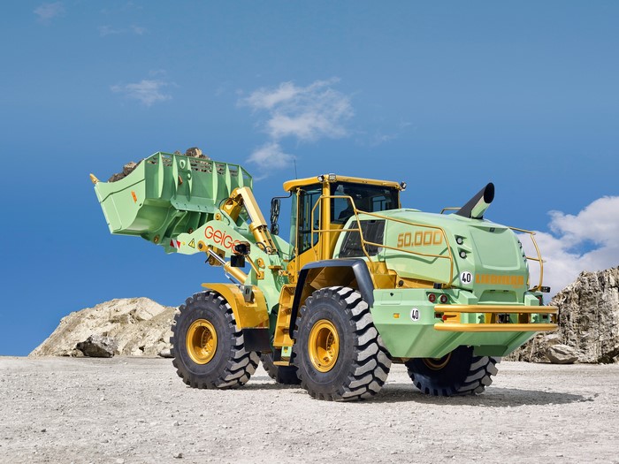 Liebherr L 566 XPower 50000th loader