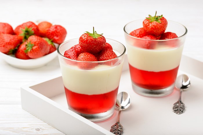 Strawberry Panna Cotta with Fresh Strawberries