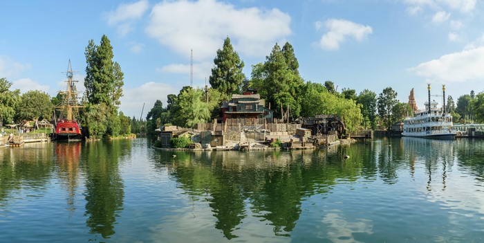 Disneyland, California, Ships on the Rivers of America