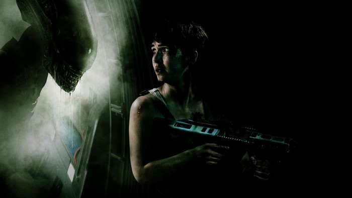 Alien: Covenant - Katherine Waterston with Alien