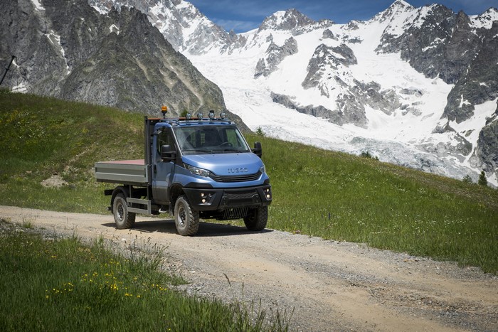 IVECO 2016 Daily 55 4x4 Chassis Cab Truck
