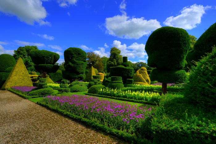 4K Topiary Gardens Levens Hall England Design Shrubs
