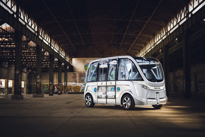 4K 2015-17 Navya Arma Bus