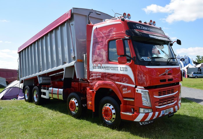 4K Volvo FM Globetrotter Bulk Tipper L100 SST