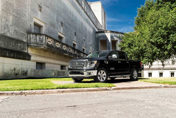 2017 Nissan Titan Texas Edition Truck
