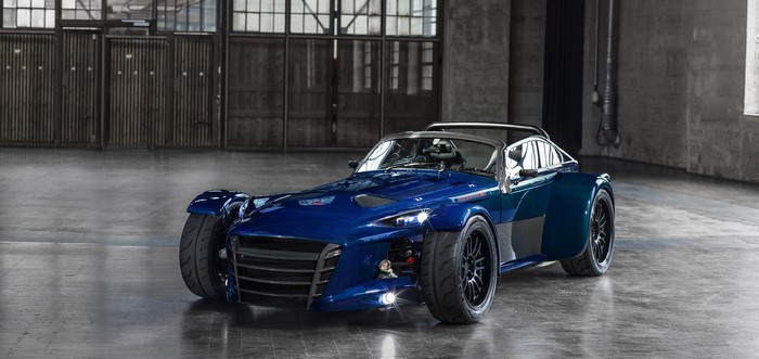 2017 Donkervoort D8 GTO RS Bare Naked Carbon Edition