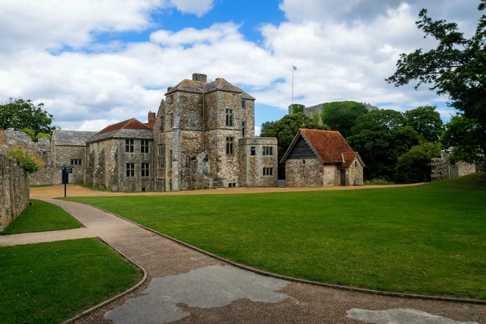 Carisbrooke Castle England Lawn