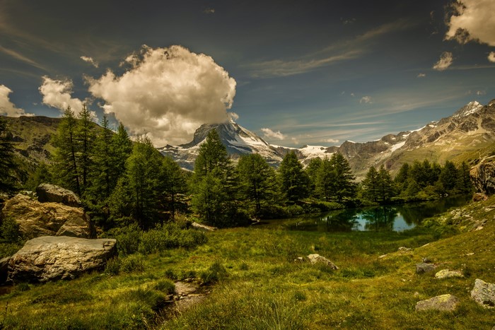 4K Scenic Mountains and Lake in Kanton Wallis, Switzerland