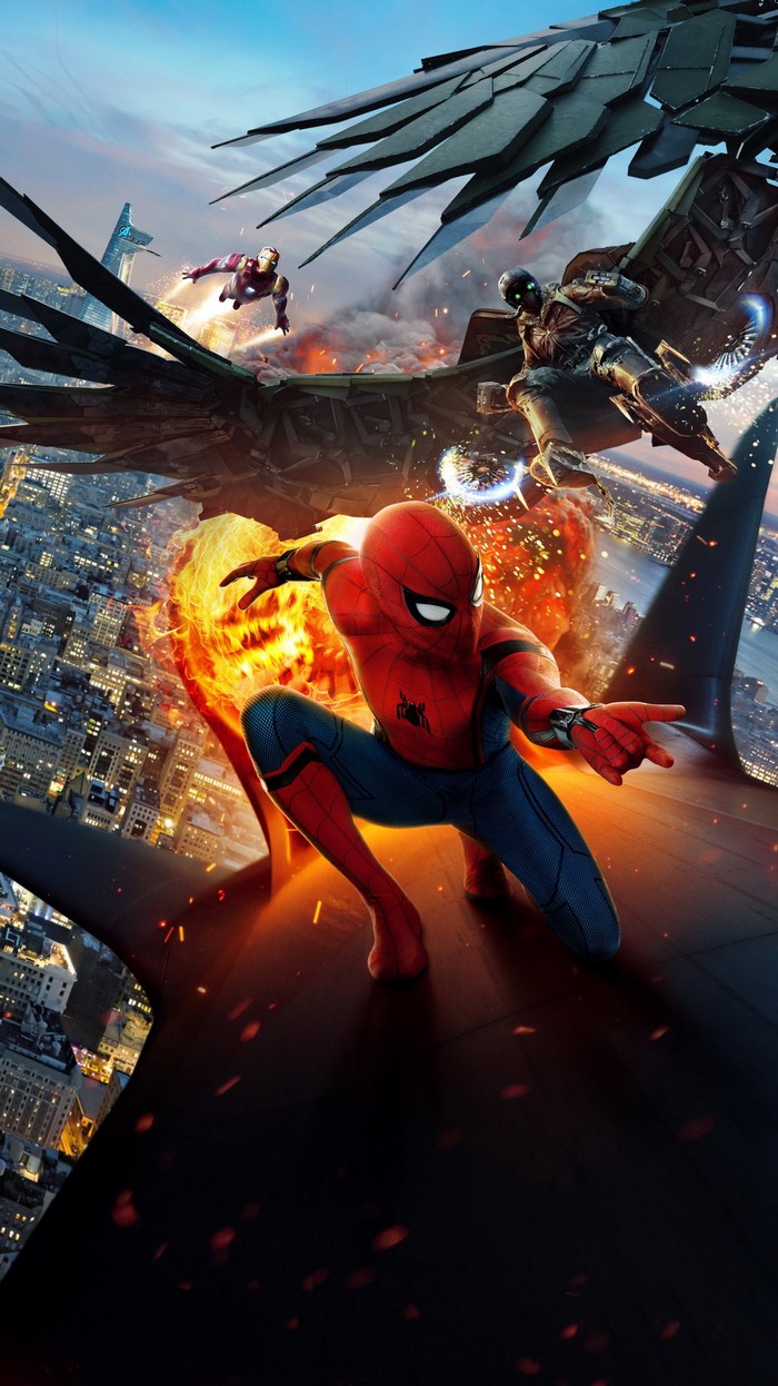 Spider-Man and Iron Man fight Vulture from Spider-Man: Homecoming
