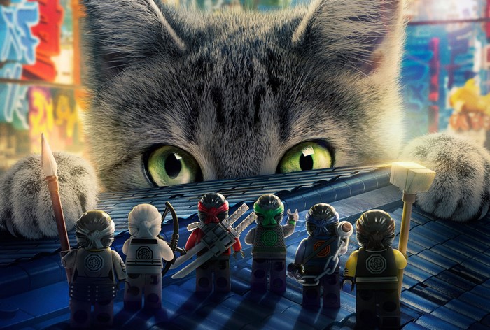 The Lego Ninjago Movie: Giant Cat and Ninjas on Rooftop