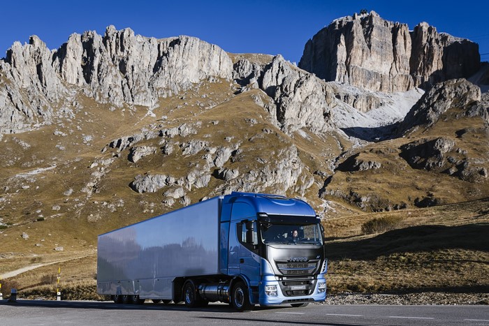 4K IVECO Truck in Mountains