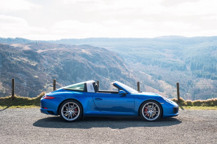 Blue 2016 Porsche 911 Targa 4S Cabriolet