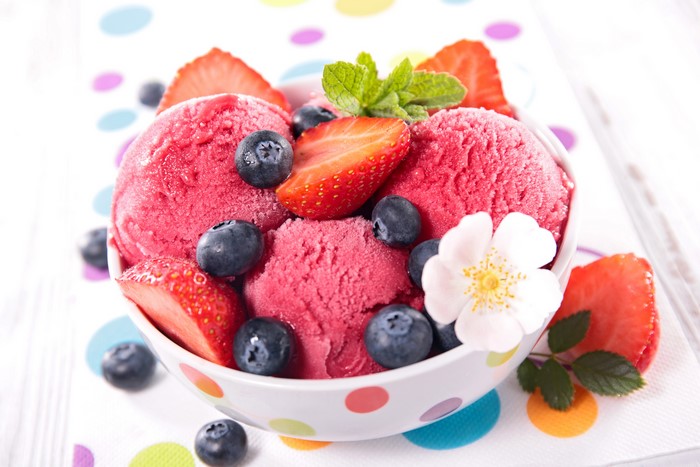 Strawberry and Blueberry Ice Cream Bowl