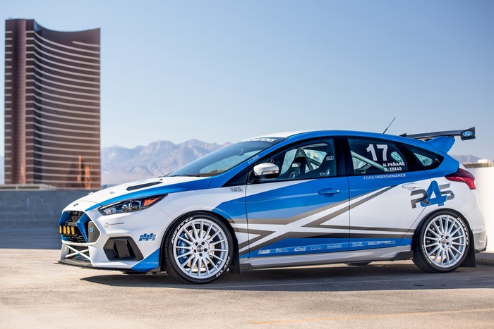 2017 Rally Innovations Ford Focus RS