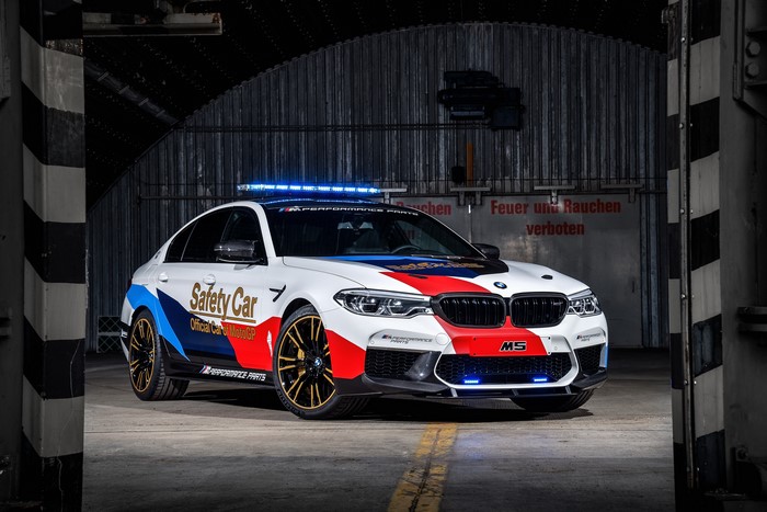 4K 2018 BMW M5 MotoGP Safety Car