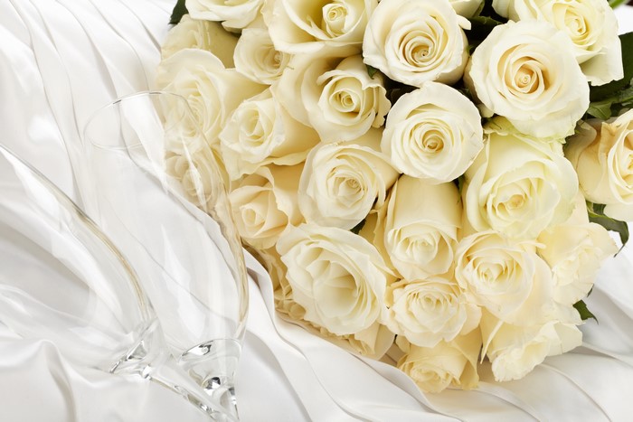 White Roses Bouquet with Champagne Glasses