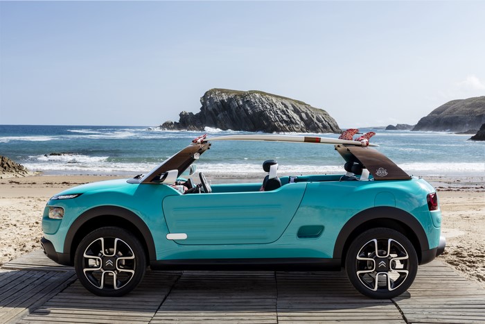 Citroen Cactus M concept car with surfboards on beach