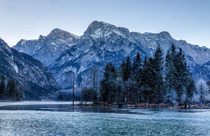4K Almsee Austria Mountains Lake Trees