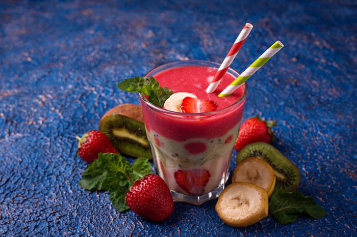 Strawberry Banana Kiwi Smoothie in Highball Glass