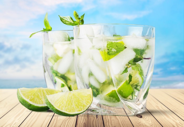 Mojito cocktail with lime and mint