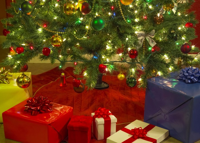 Christmas Tree with Presents
