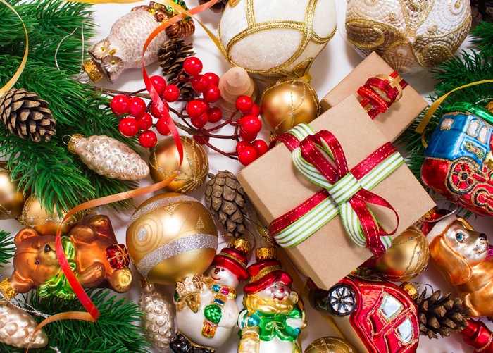 Christmas Ornaments and Gifts