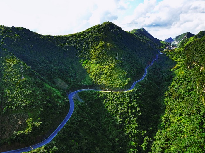 Winding road through green mountains in Bac Can, Vietnam