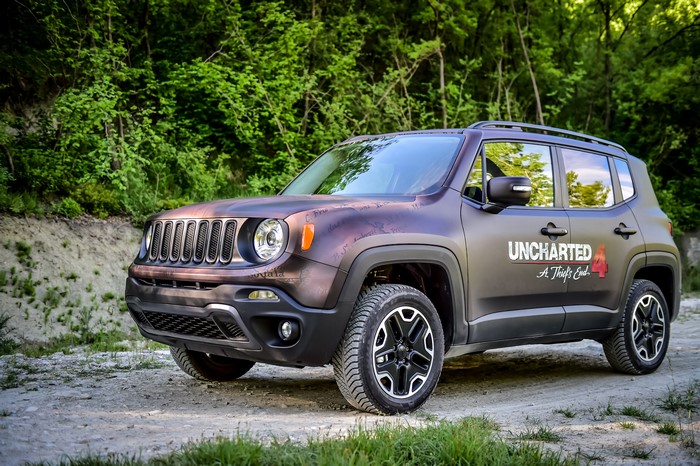 4K 2016 Jeep Renegade Uncharted Edition