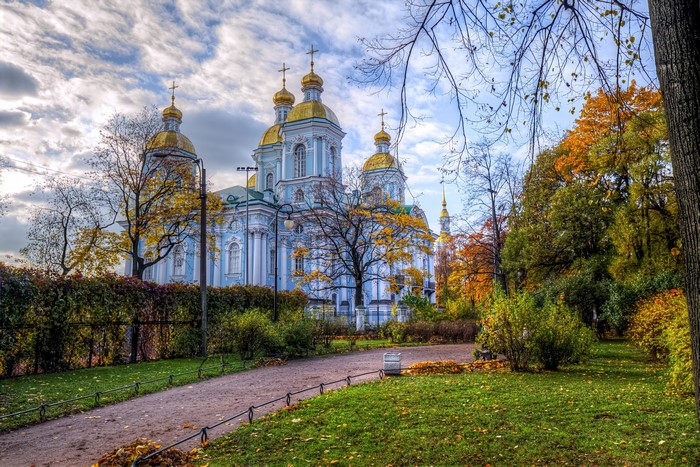 4K Autumn View of Cathedral of St. Nicholas in St. Petersburg