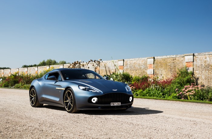 Aston Martin Vanquish Zagato 2017