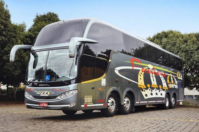 Comil Campione HD bus with Pirantur logo