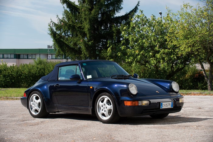 1992-93 Porsche 911 Carrera 2 Cabriolet Turbolook