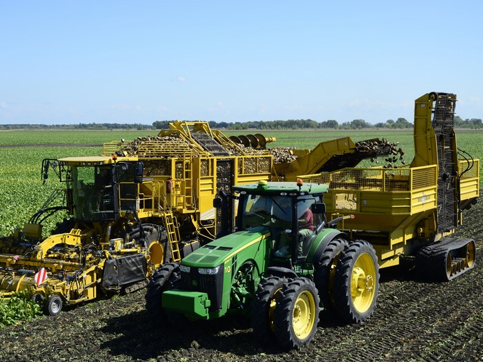 ROPA euro-Tiger V8-4 XL and John Deere 8360R in fields