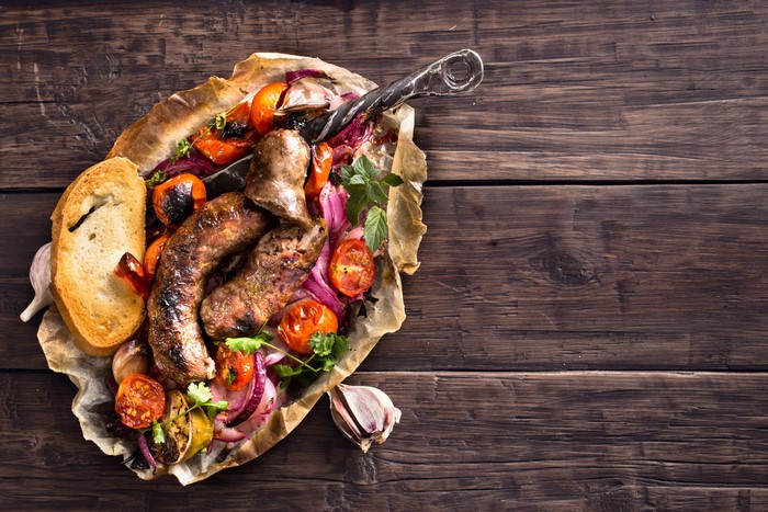 Sausages with Roasted Vegetables and Bread