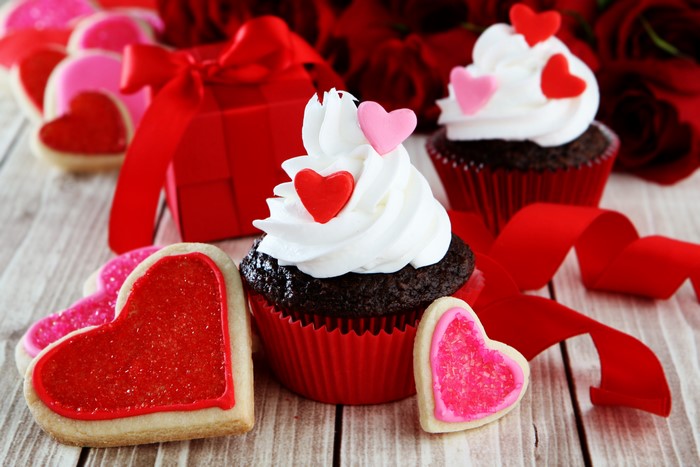 Valentine's Day Cupcakes and Heart Cookies with Red Roses