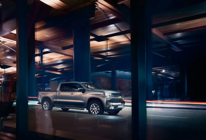 4K 2019 Chevrolet Silverado LTZ Crew Cab Pickup