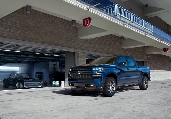 4K 2019 Chevrolet Silverado RST Crew Cab