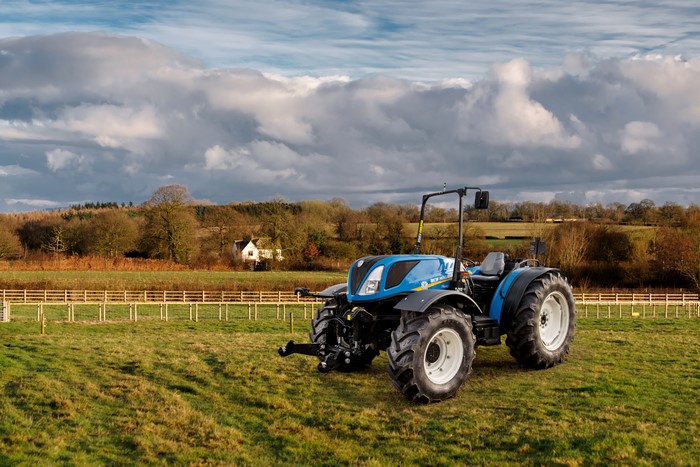 4K 2017 New Holland T4.100 LP Tractor in Field