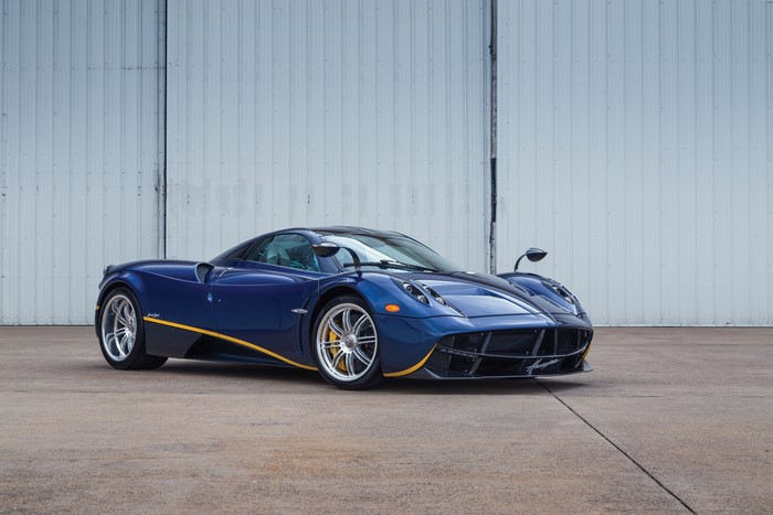 Blue Pagani Huayra with Yellow Accents