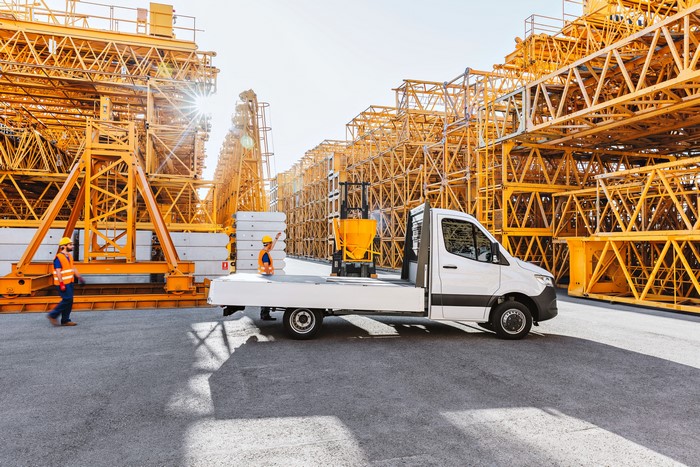 4K Mercedes-Benz Sprinter 516 CDI Pickup Truck
