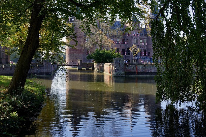 4K De Haar Castle Netherlands Canal