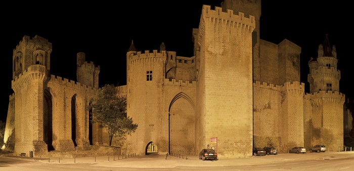 Palace of the Kings of Navarre at Olite, Spain at night