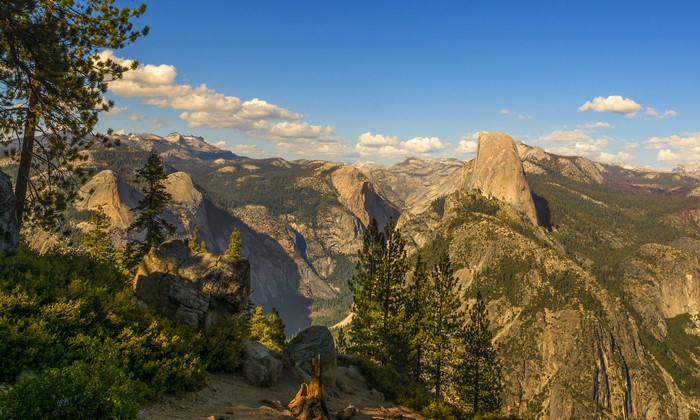 Yosemite National Park Mountains and Valleys