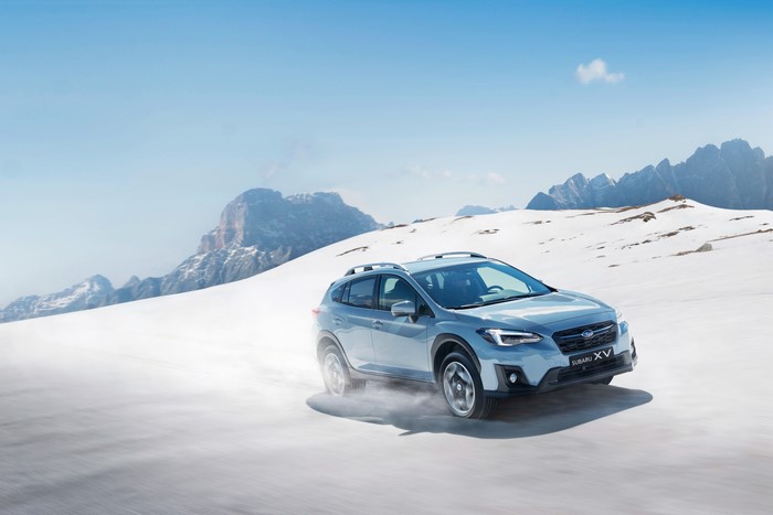 Subaru XV driving on snow