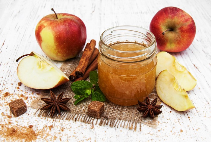 Apple jam with cinnamon and star anise
