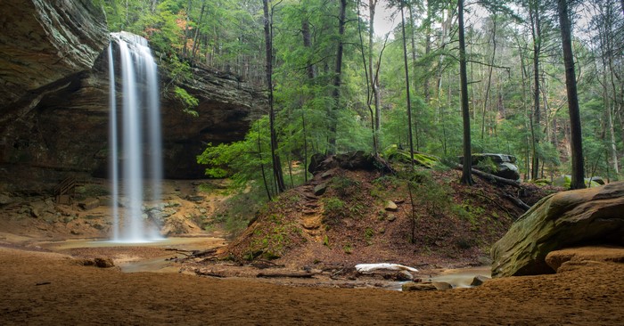 Waterfall in Hocking Hills State Park, Ohio, USA