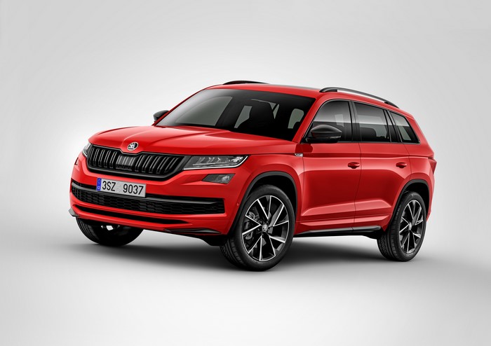 4K Red Skoda Kodiaq