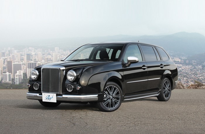 Black Mitsuoka Ryugi Wagon with Cityscape Background